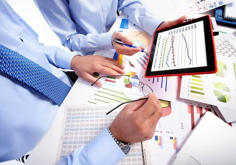 Adoption-Challenge-in-Financial-Planning2-800x533